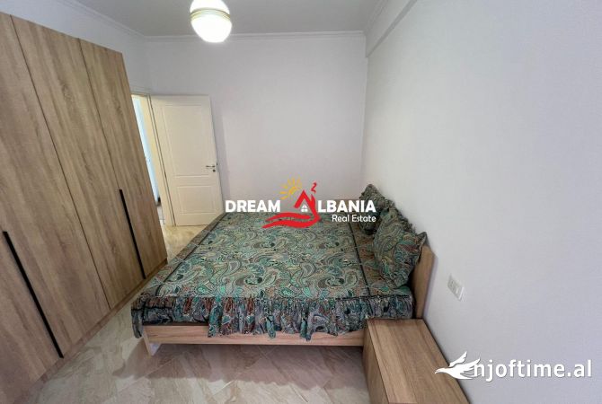 Shtepi me qera Apartament ne Tirane, 2+1, Mobilimi E mobiluar, Pagesa 420  Euro.
