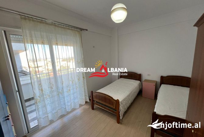 Shtepi me qera Apartament ne Tirane, 2+1, Mobilimi E mobiluar, Pagesa 420  Euro.