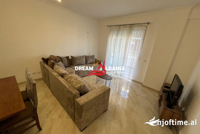 Shtepi me qera 2+1 ne Tirane - 400 Euro