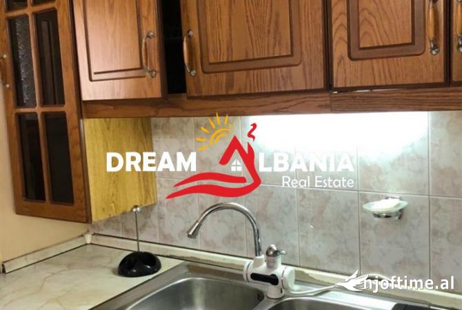Shtepi me qera 2+1 ne Tirane - 500 Euro