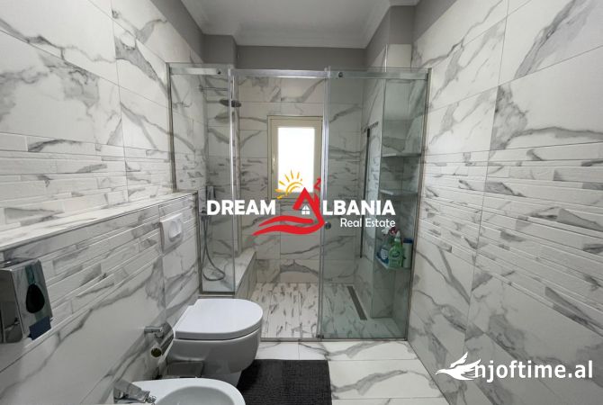 Shtepi me qera Apartament ne Tirane, 2+1, Mobilimi E mobiluar, Pagesa 600  Euro.