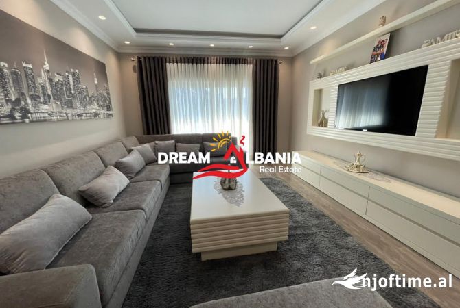 Shtepi me qera 2+1 ne Tirane - 600 Euro
