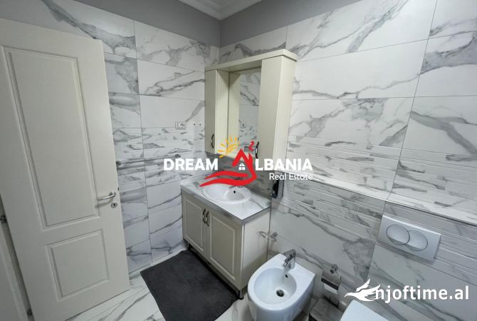 Shtepi me qera Apartament ne Tirane, 2+1, Mobilimi E mobiluar, Pagesa 600  Euro.