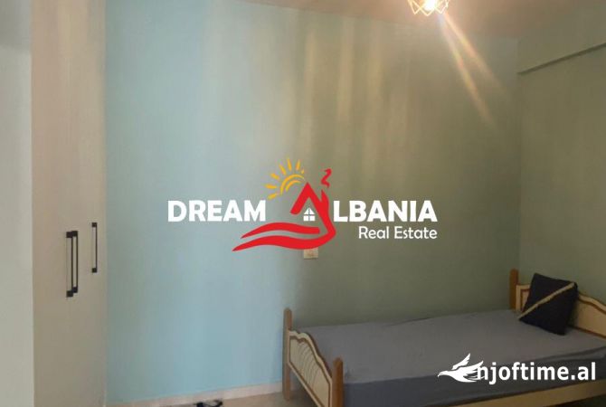 Shtepi ne shitje Apartament ne Tirane, 2+1, Mobilimi E mobiluar, Pagesa 100,000  Euro.