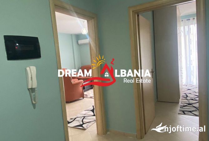 Shtepi ne shitje Apartament ne Tirane, 2+1, Mobilimi E mobiluar, Pagesa 100,000  Euro.