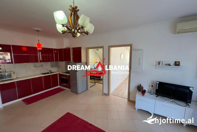 Shtepi ne shitje Apartament ne Tirane, 2+1, Mobilimi E mobiluar, Pagesa 108,000  Euro.