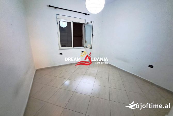 Shtepi ne shitje 4+1 ne Tirane - 189,000 Euro