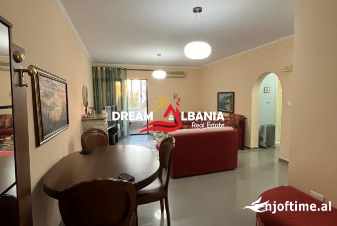 Shtepi me qera 2+1 ne Tirane - 70,000 Leke