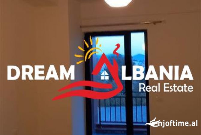 Ambient biznesi me qera 3+1 ne Tirane - 530 Euro
