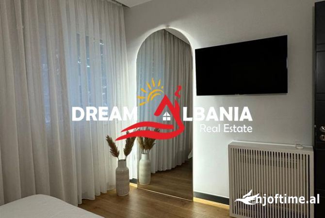 Shtepi ne shitje Apartament ne Tirane, 2+1, Mobilimi E mobiluar, Pagesa 249,000  Euro.