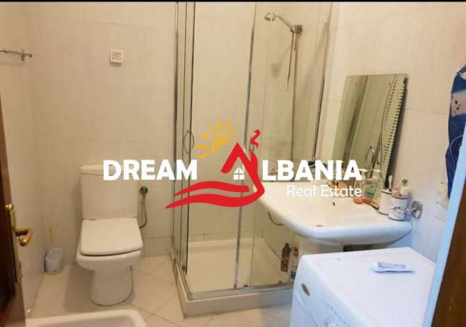 Shtepi ne shitje  ne Tirane, 2+1, Mobilimi E mobiluar, Pagesa 144,000  Euro.