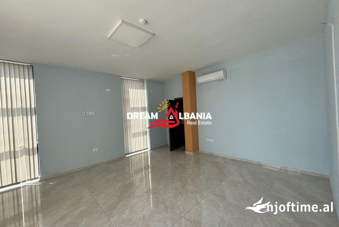 Kapanon me qera ne rrugen dytesore Vore (ID 4281250)