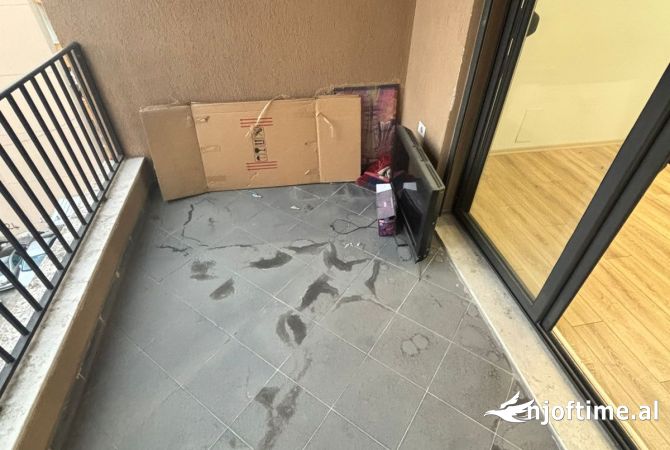 Shtepi ne shitje Apartament ne Tirane, 1+1, Mobilimi Bosh, pa mobiluar, Pagesa 97,000  Euro.