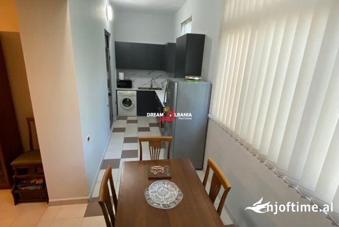 Shtepi me qera 2+1 ne Tirane - 750 Euro