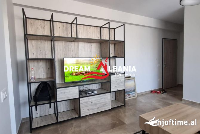 Shtepi me qera 2+1 ne Tirane - 60,000 Leke