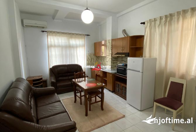 Shtepi me qera 1+1 ne Tirane - 600 Euro