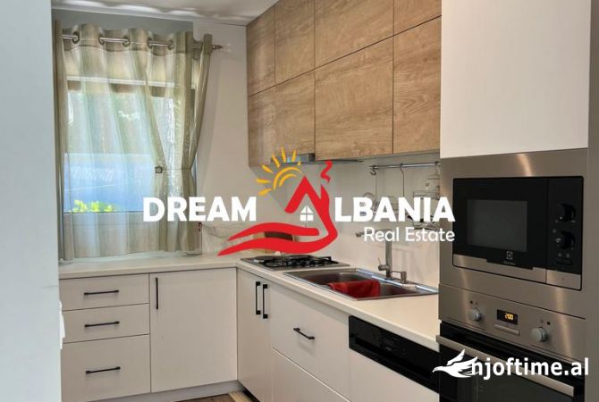 Shtepi ne shitje 3+1 ne Tirane - 450,000 Euro