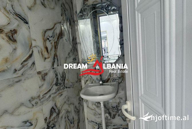 Ambient biznesi me qera 1+1 ne Tirane - 900 Euro