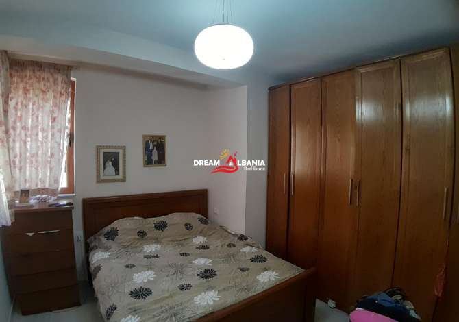 Shtepi ne shitje  ne Tirane, 2+1, Mobilimi Bosh, pa mobiluar, Pagesa 110,000  Euro.