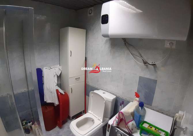 Shtepi ne shitje  ne Tirane, 2+1, Mobilimi Bosh, pa mobiluar, Pagesa 110,000  Euro.