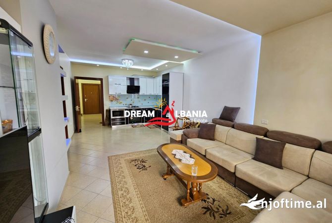 Shtepi me qera 2+1 ne Tirane - 550 Euro
