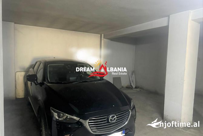 Ambient biznesi ne shitje 4+1 ne Tirane - 38,000 Euro