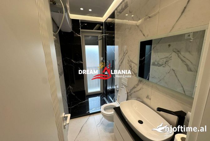 Jepet zyre 3+1+2 me qera tek 21 Dhjetori (ID 4261716)