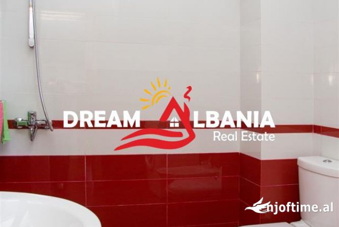 Shtepi me qera Apartament ne Tirane, 3+1, Mobilimi E mobiluar, Pagesa 1,000  Euro.