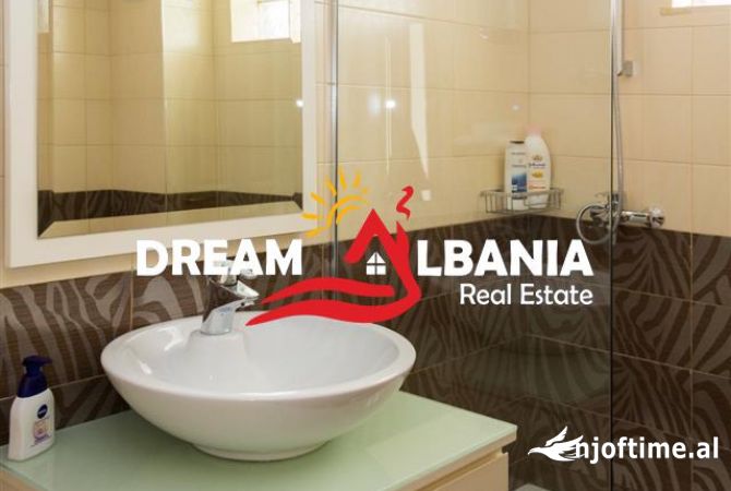 Shtepi me qera Apartament ne Tirane, 3+1, Mobilimi E mobiluar, Pagesa 1,000  Euro.