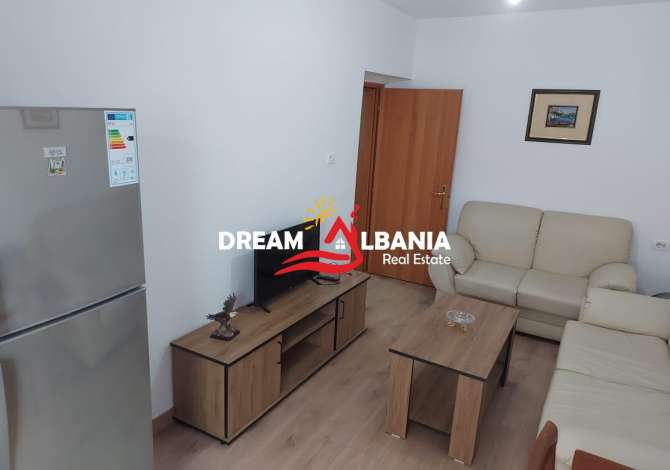 Shtepi ne shitje  ne Tirane, 2+1, Mobilimi E mobiluar, Pagesa 68,000  Euro.