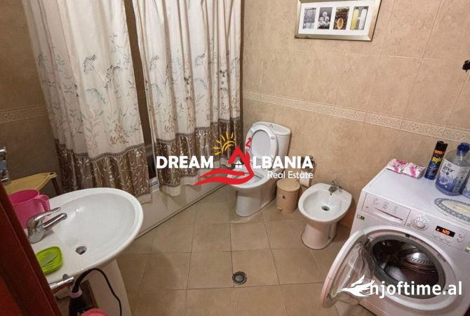 Shtepi ne shitje Apartament ne Tirane, 2+1, Mobilimi E mobiluar, Pagesa 234,000  Euro.