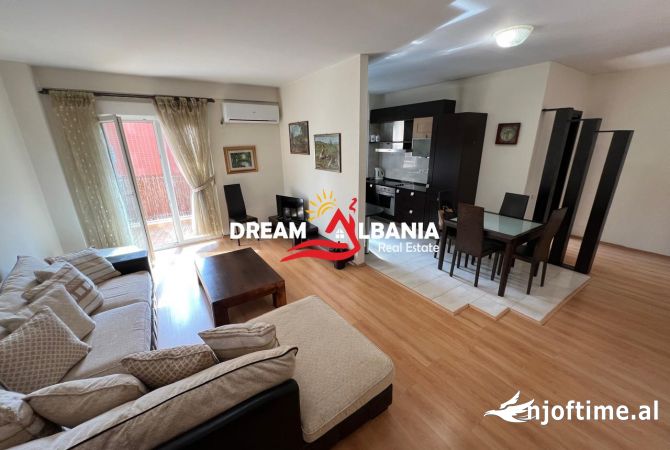 Shtepi me qera 2+1 ne Tirane - 800 Euro