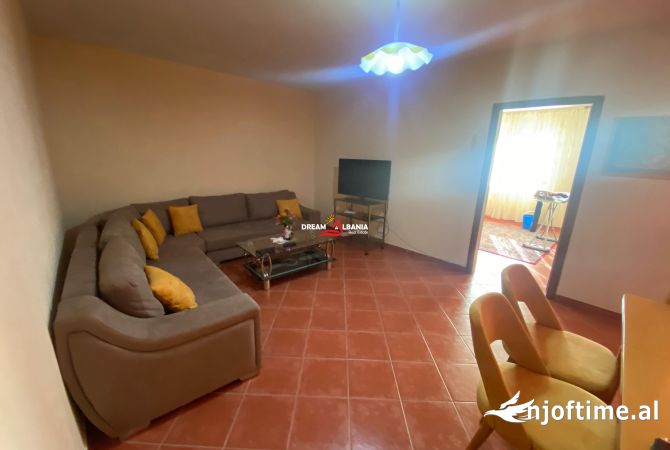 Shtepi ne shitje 1+1 ne Tirane - 75,000 Euro