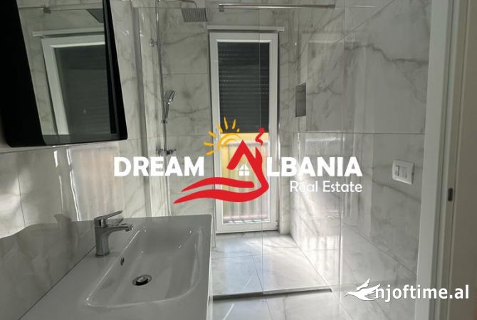 Shtepi me qera Apartament ne Tirane, 2+1, Mobilimi E mobiluar, Pagesa 1,000  Euro.