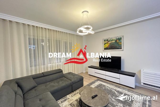 Casa in affitto 2+1 a Tirana - 1,100 Euro