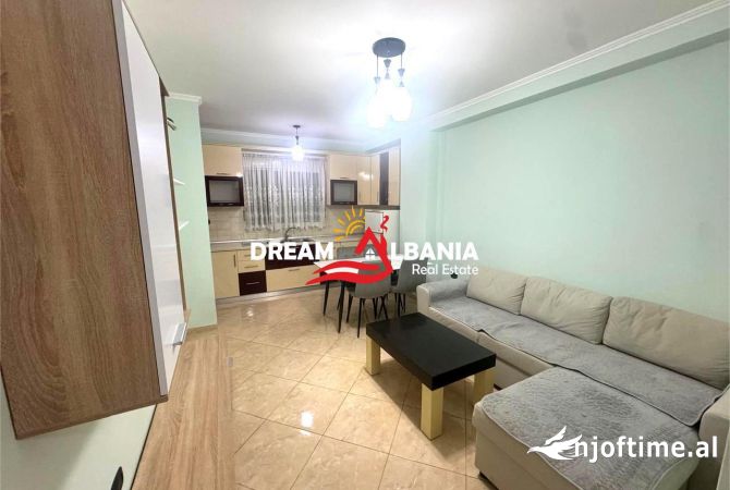 Shtepi me qera 2+1 ne Tirane - 500 Euro