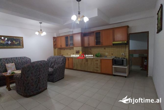 Shtepi ne shitje 1+1 ne Tirane - 97,000 Euro