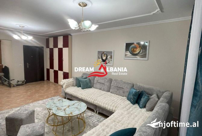 Shtepi me qera 3+1 ne Tirane - 800 Euro