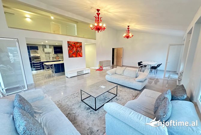 Shtepi ne shitje 7+1 ne Tirane - 510,000 Euro