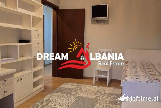 Shtepi me qera Apartament ne Tirane, 2+1, Mobilimi E mobiluar, Pagesa 750  Euro.