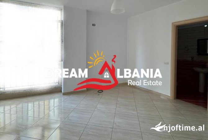 Shtepi me qera 2+1 ne Tirane - 450 Euro