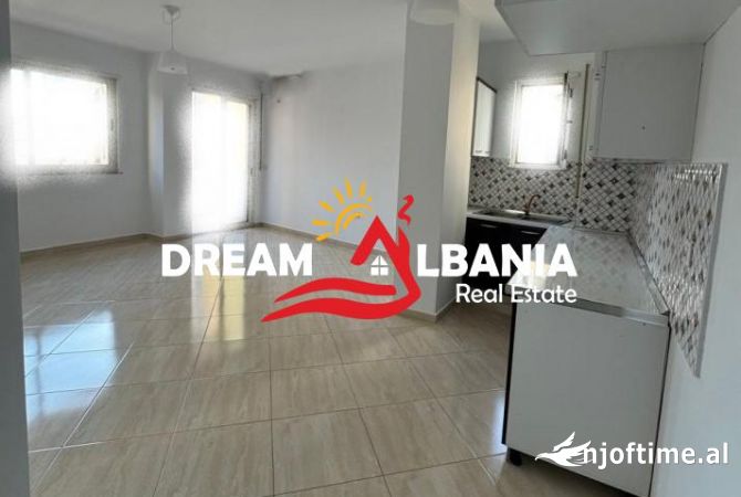 Shtepi me qera 2+1 ne Tirane - 450 Euro