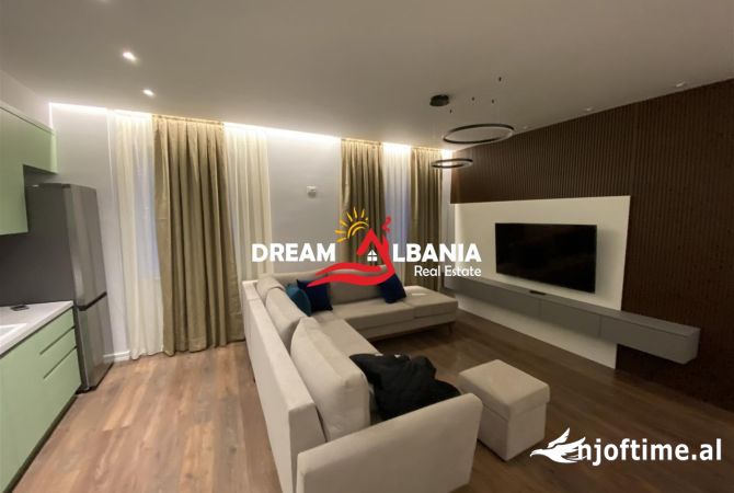 Shtepi me qera 2+1 ne Tirane - 650 Euro