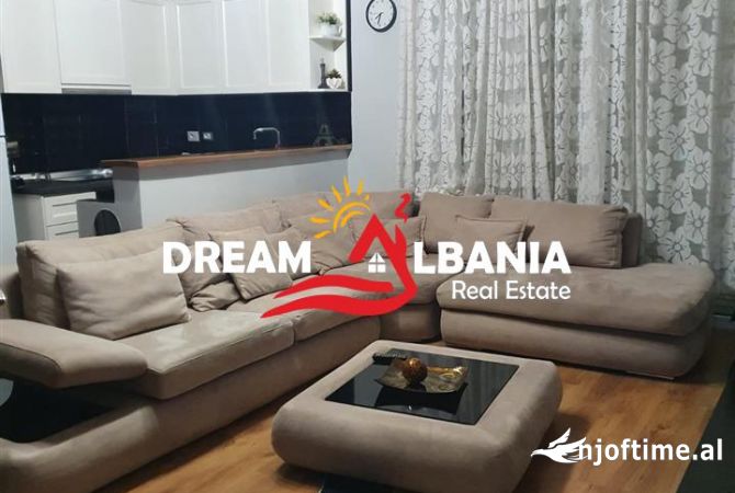 Shtepi ne shitje Apartament ne Tirane, 2+1, Mobilimi E mobiluar, Pagesa 145,000  Euro.