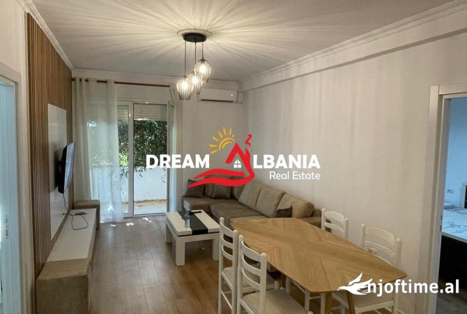 Shtepi me qera 2+1 ne Tirane - 750 Euro