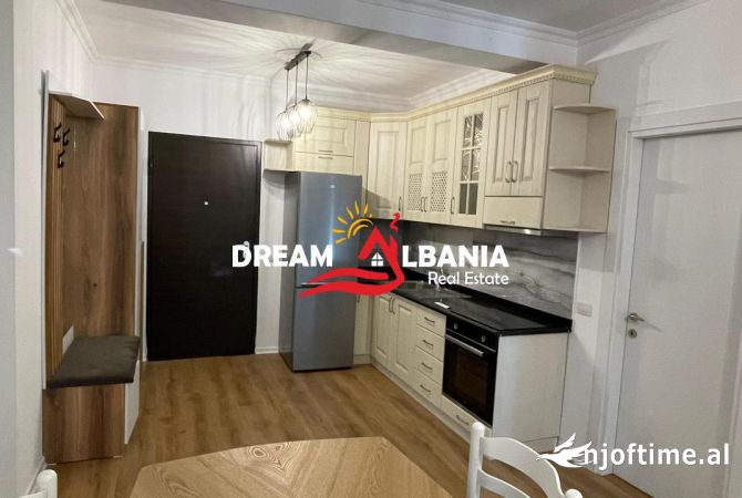 Shtepi me qera 2+1 ne Tirane - 750 Euro