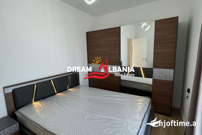 Shtepi me qera 2+1 ne Tirane - 450 Euro