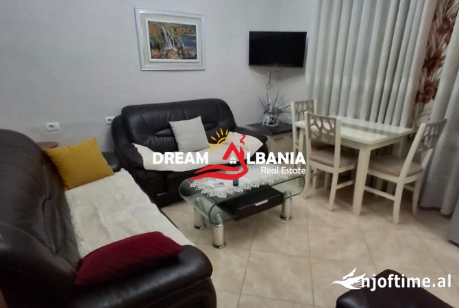Shtepi me qera 1+1 ne Tirane - 45,000 Leke