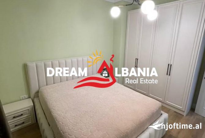 Shtepi me qera Apartament ne Tirane, 1+1, Mobilimi E mobiluar, Pagesa 800  Euro.