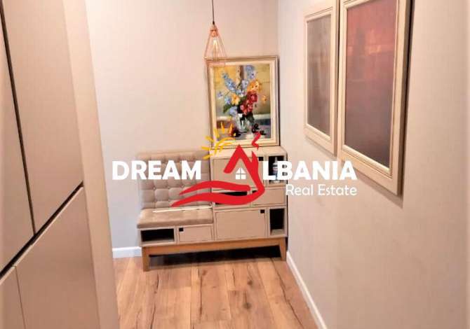 Shtepi me qera  ne Tirane, 2+1, Mobilimi E mobiluar, Pagesa 400  Euro.